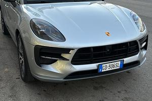 Porsche macan gts
