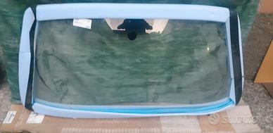 Parabrezza anteriore fiat 131