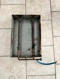 Bruciatore a gas per griglia con ricambi.