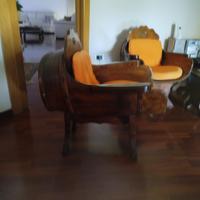 Sedie ricavate da botti in massello di rovere