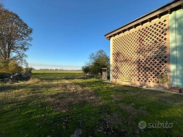Appartamento di 260 m² con più di 5 locali a Medol