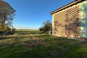 Appartamento di 260 m² con più di 5 locali a Medol