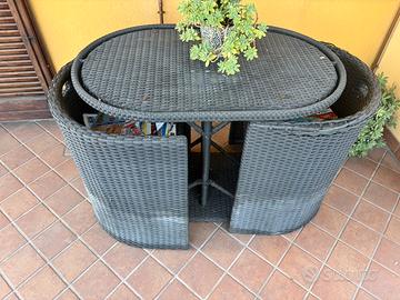 Tavolo piu 2 sedie a scomparsa in Rattan