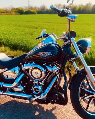 Low Ride Le Pera Black Bare Bones Solo Seat Smooth