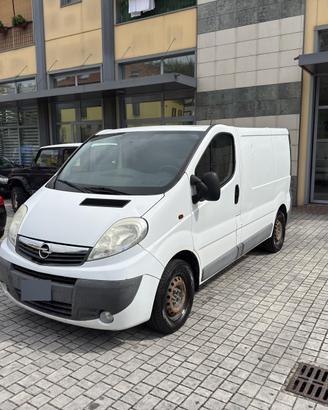 Opel Vivaro 2014 cdti