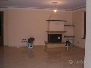 Villa di 400 m² con più di 5 locali a Altopascio