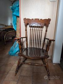 Sedia da lettura in legno massello vintage 
