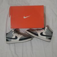 scarpe Nike usate  