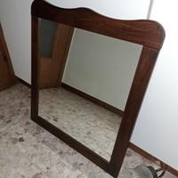 Specchio con faretto-porta asciugamani e rotolo 