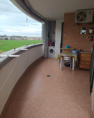 Castelverde trilocale arredato terrazzo e box 33mq