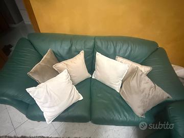 Divani in pelle verde