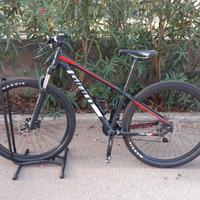 Due Mountain Bike  500,00 cad.