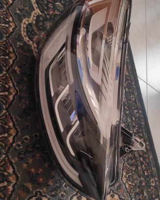 Faro renault clio 4 (2016-2018)