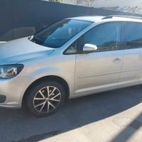 Touran 1.6 7 posti