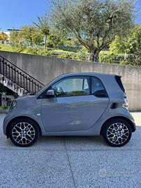 Smart Fortwo EQ Racing Grey (2023) Solo 16.800 Km