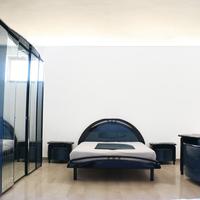 Camera da letto in stile retrò radica blu-nero