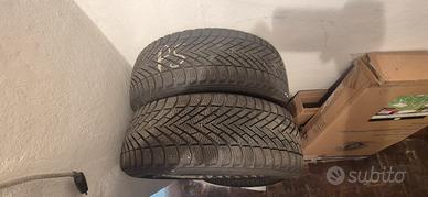 Gomme invernal 195/55 R16 