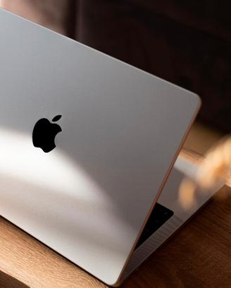 Macbook Pro M5 24Gb