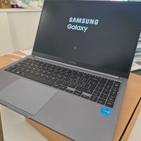 Notebook Samsung Galaxy Book4, nuovo 