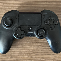Controller Nacon PS4 per ricambi