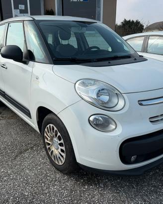 AUTOCARRO 4 POSTI 1600 MJET permute 2016