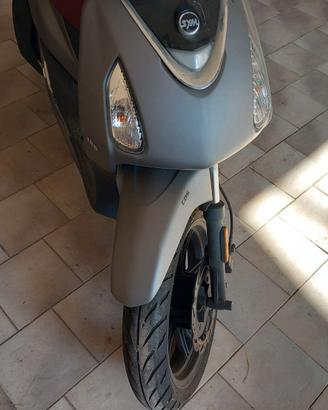 SCOOTER SYM SYMPHONY 125 CBS