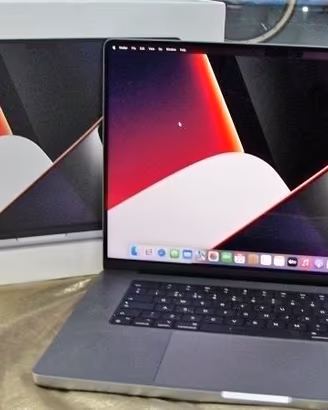 MacBook Pro 16 m1 anno 2022 59 cicli nuovo complet