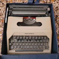 macchina fa scrivere Antares Compact 23