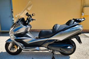 Honda SW T600