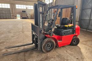 Carrello elevatore 25 q.li