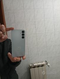 cellulare glaxi samsug A16 128 giga 