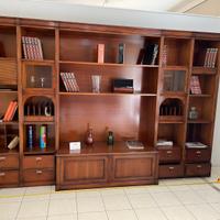 Parete attrezzata in massello