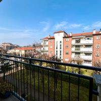Trilocale luminoso con balcone, box e cantina