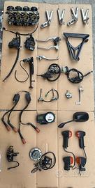 YAMAHA R6 (99/02) - MATERIALE VARIO