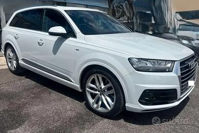 ricambi audi q7 2018