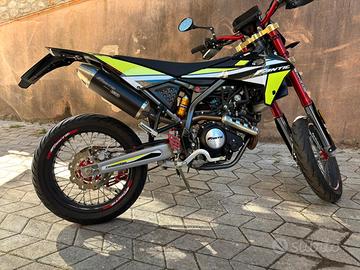 Fantic Motard 125 - 2022