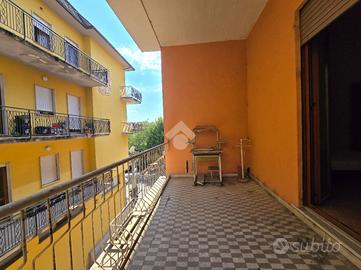 2 LOCALI A FIUGGI
