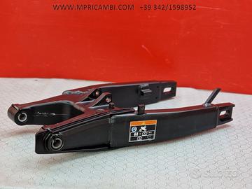 FORCELLONE POSTERIORE HONDA CBR 600 F 2011 2012 CB