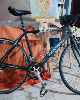 bici bicicletta da corsa ibrida mountainbike