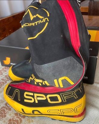 scarponi La Sportiva Olympus Mons Cube S