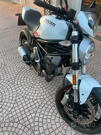 ducati monster 797 +