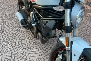 ducati monster 797 +