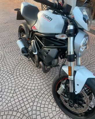 ducati monster 797 +
