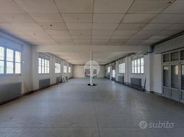 CAPANNONE A TREVIGLIO