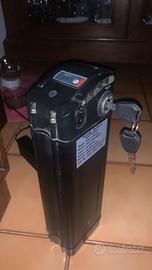 Batteria ebike 36V 13Ah SN-1 0A5P + alimentatore