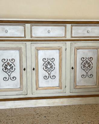 Credenza