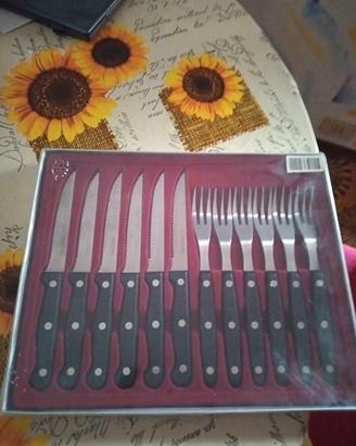 set coltelli da carne nuovi