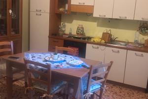 Appartamento ammobiliato piano terra