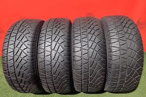 255 60 18 Gomme 4 Stagioni 90% 2022 Michelin