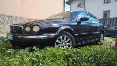 JAGUAR X-Type X400/6/7/8/9 - 2004